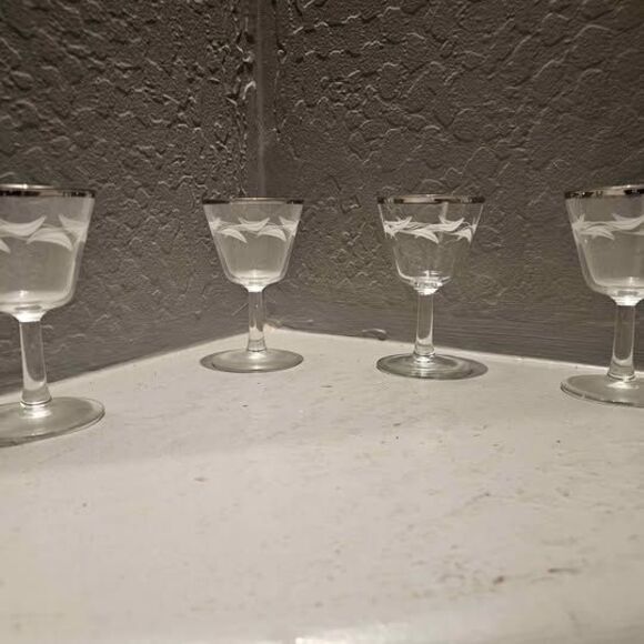 Cristal D'Arques Parisienne Cordial Etched Glasses Set of 4 Platinum Rim - Picture 1 of 4